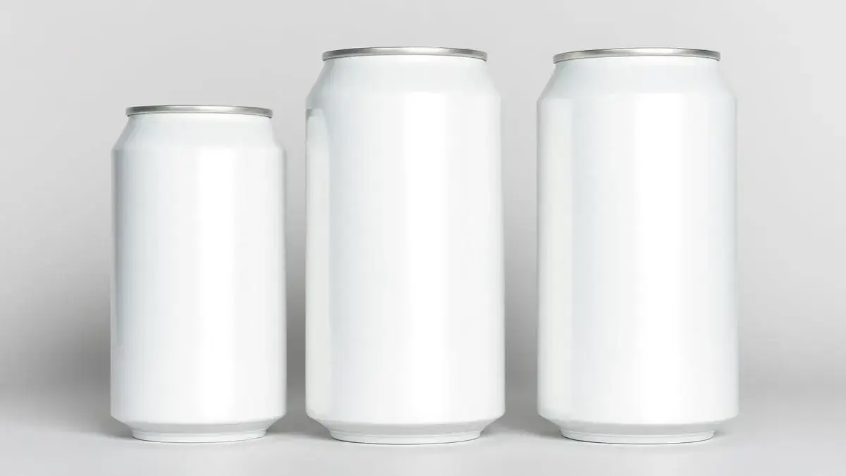 Three blank aluminium cans in different sizes side by side